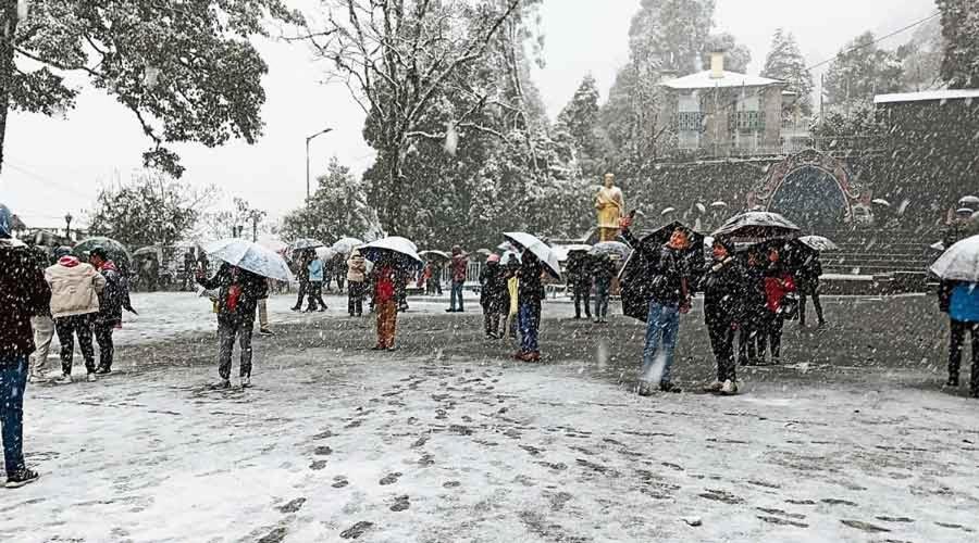 Drona Hills Resorts Kanatal Exterior photo