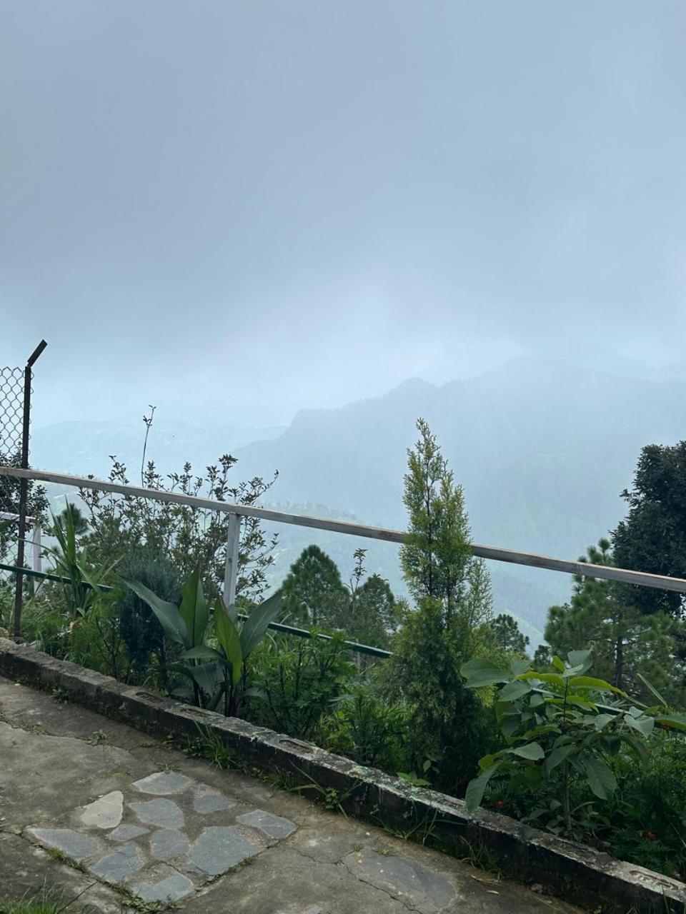 Drona Hills Resorts Kanatal Exterior photo
